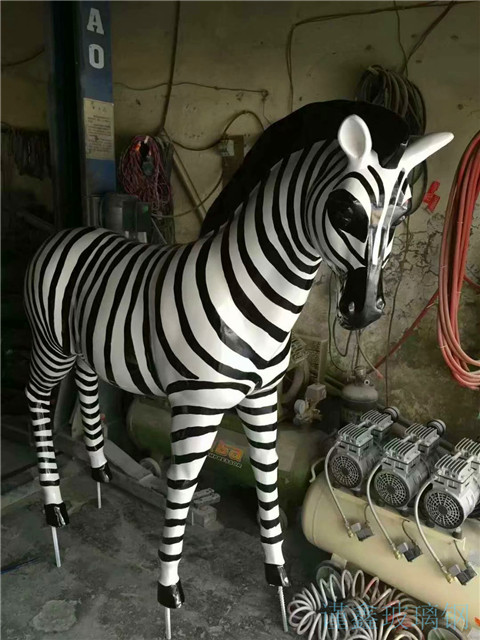 玻璃钢斑马